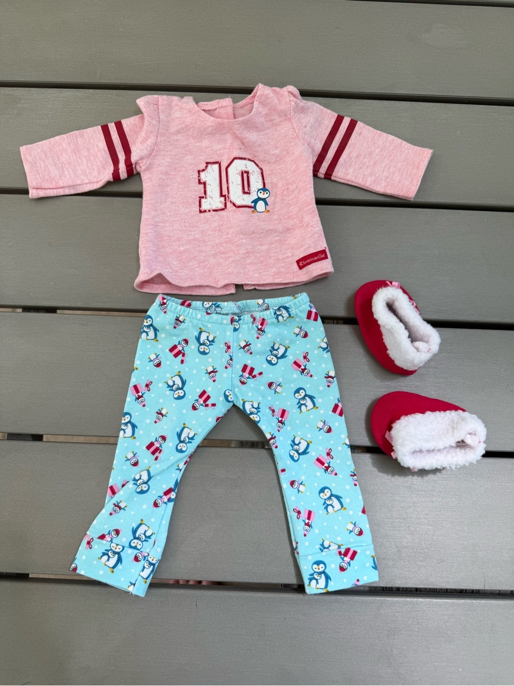 Pink '10' Long Sleeve Top with Light Blue Penguin Leggings Set